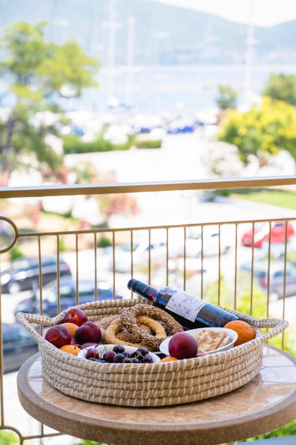 Hotel Lefkas Лефкада Экстерьер фото